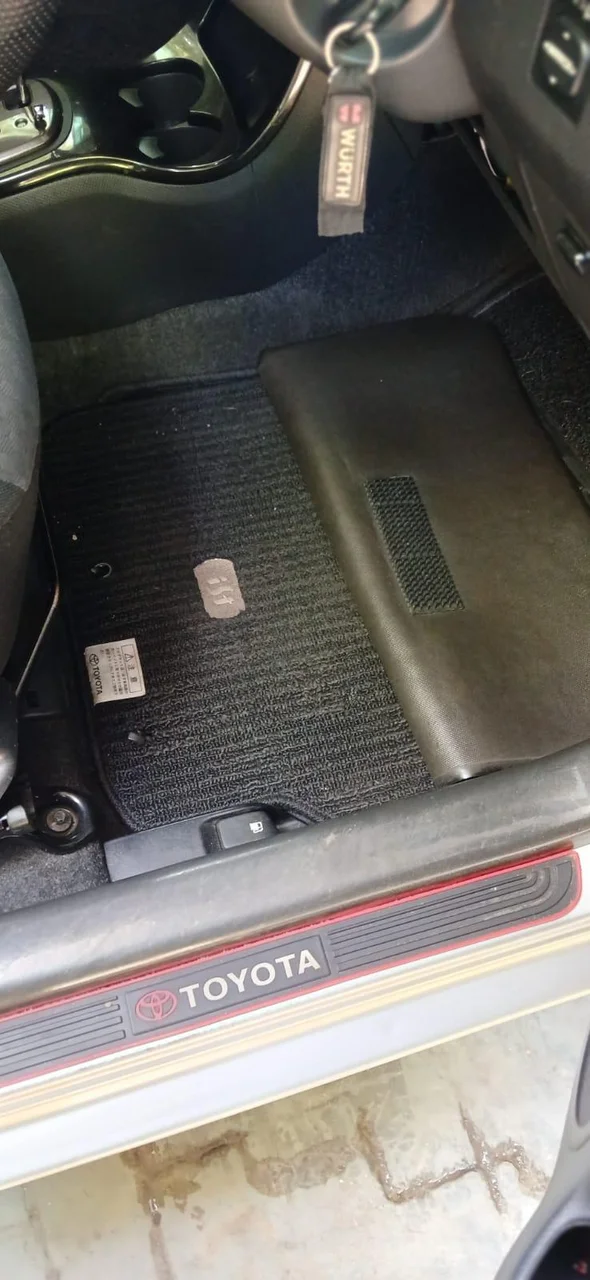 Thumbnail 6 background