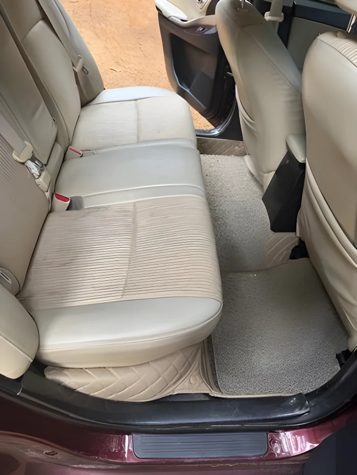 Thumbnail 4 background