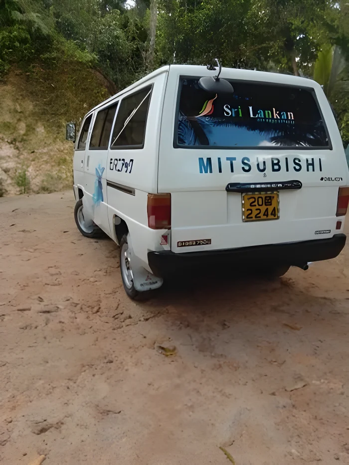 Thumbnail 4 background