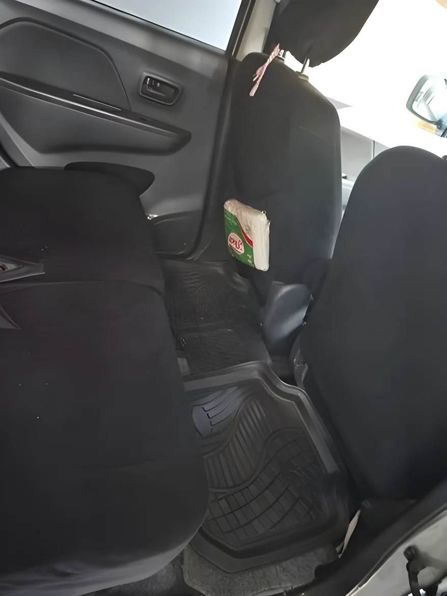 Thumbnail 3 background