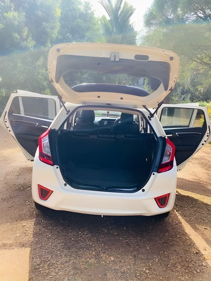 Thumbnail 4 background