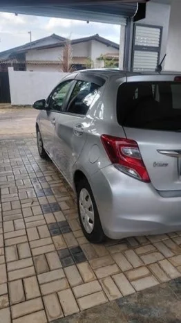 Thumbnail 3 background