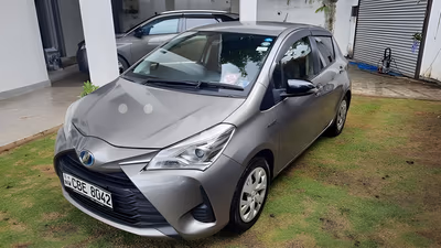 2017 Toyota Vitz