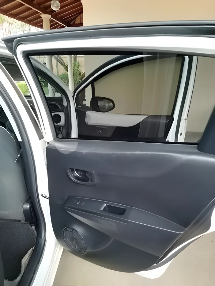 Thumbnail 2 background