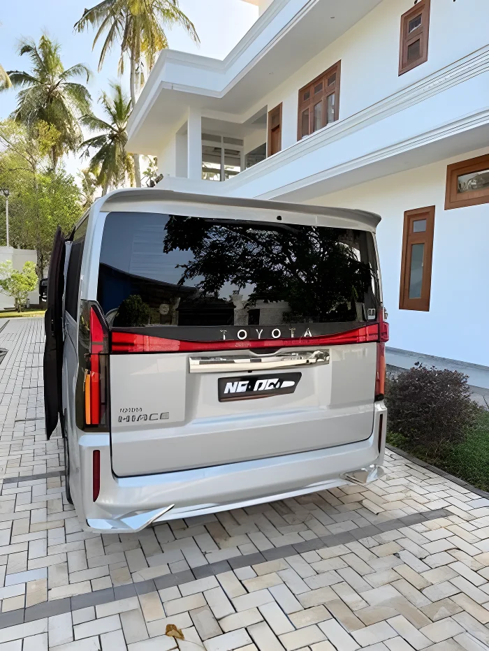 Vehicle image 10 background