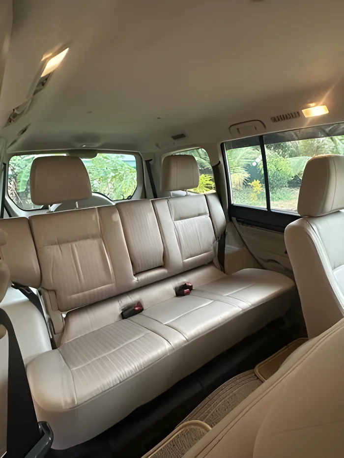 Thumbnail 1 background