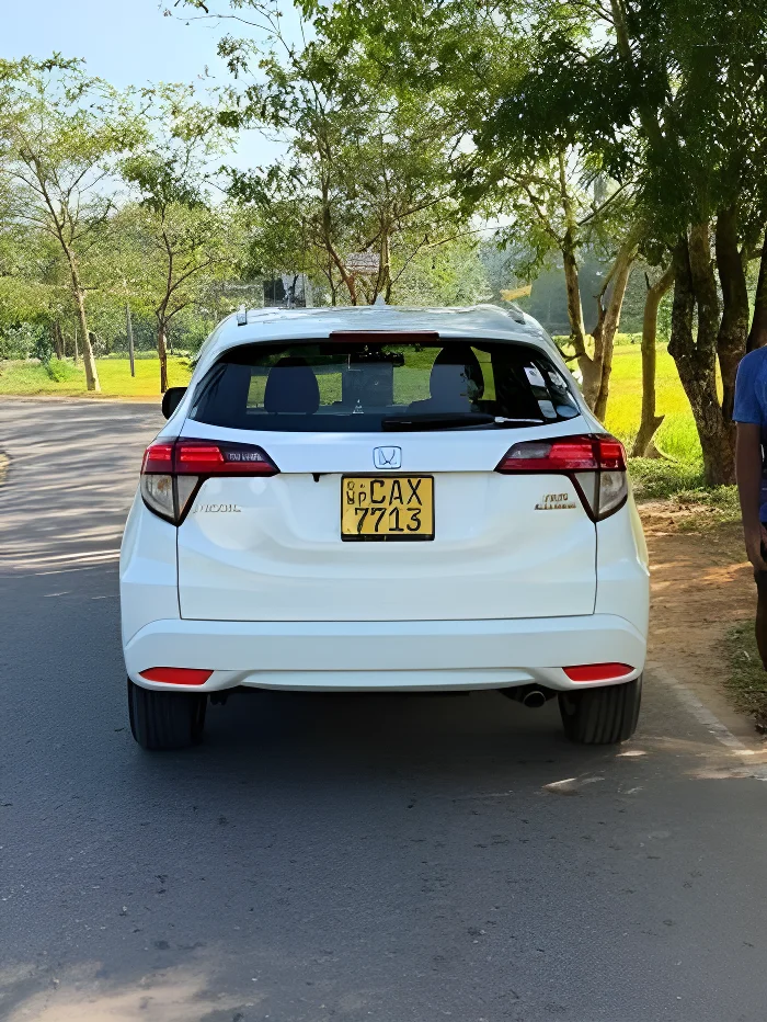 Thumbnail 4 background