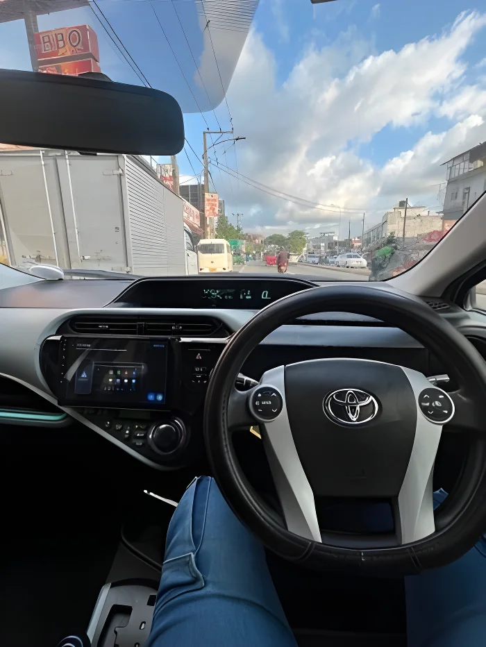 Thumbnail 2 background