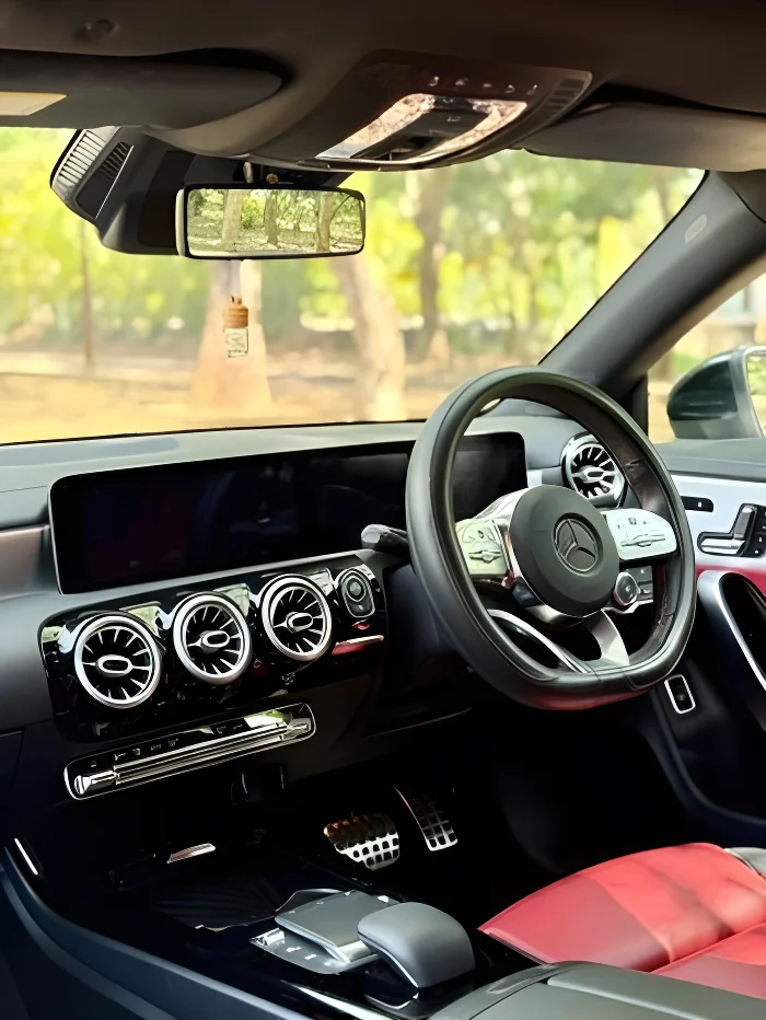 Thumbnail 2 background