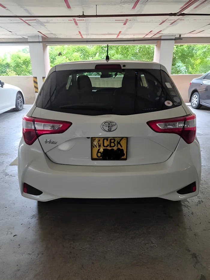 Thumbnail 4 background