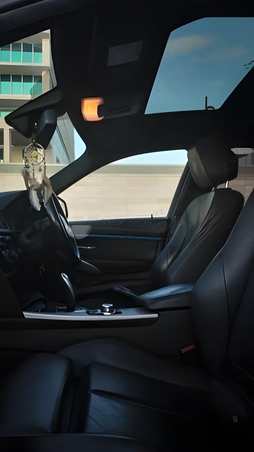 Thumbnail 3 background