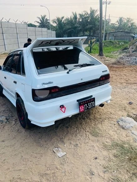 Thumbnail 2 background