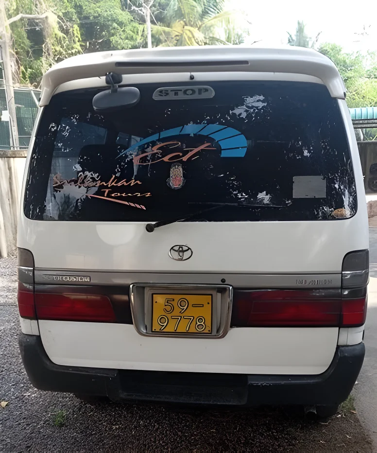 Thumbnail 4 background