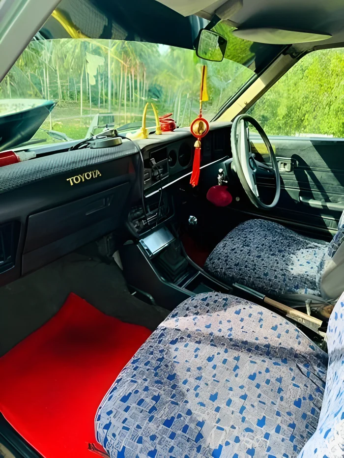 Thumbnail 1 background