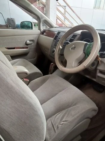 Thumbnail 2 background