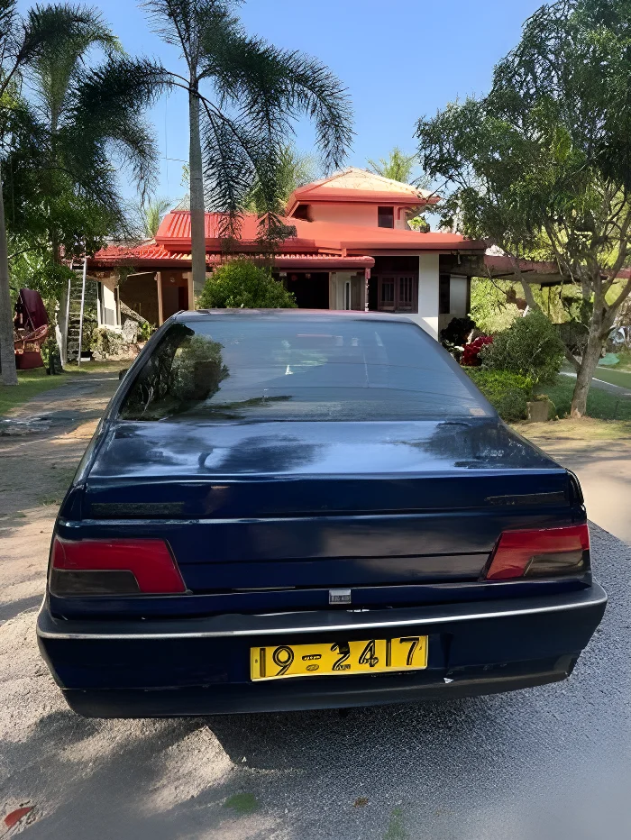 Thumbnail 4 background