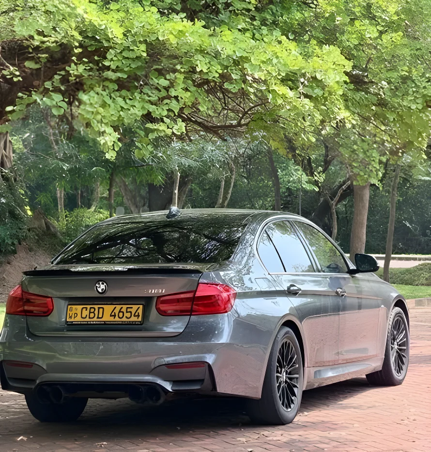 Thumbnail 4 background