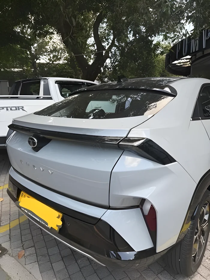 Thumbnail 4 background