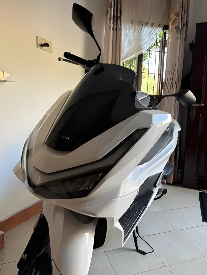 Thumbnail 1 background