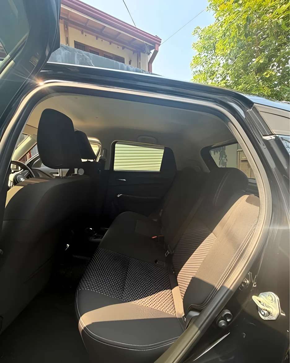 Thumbnail 1 background