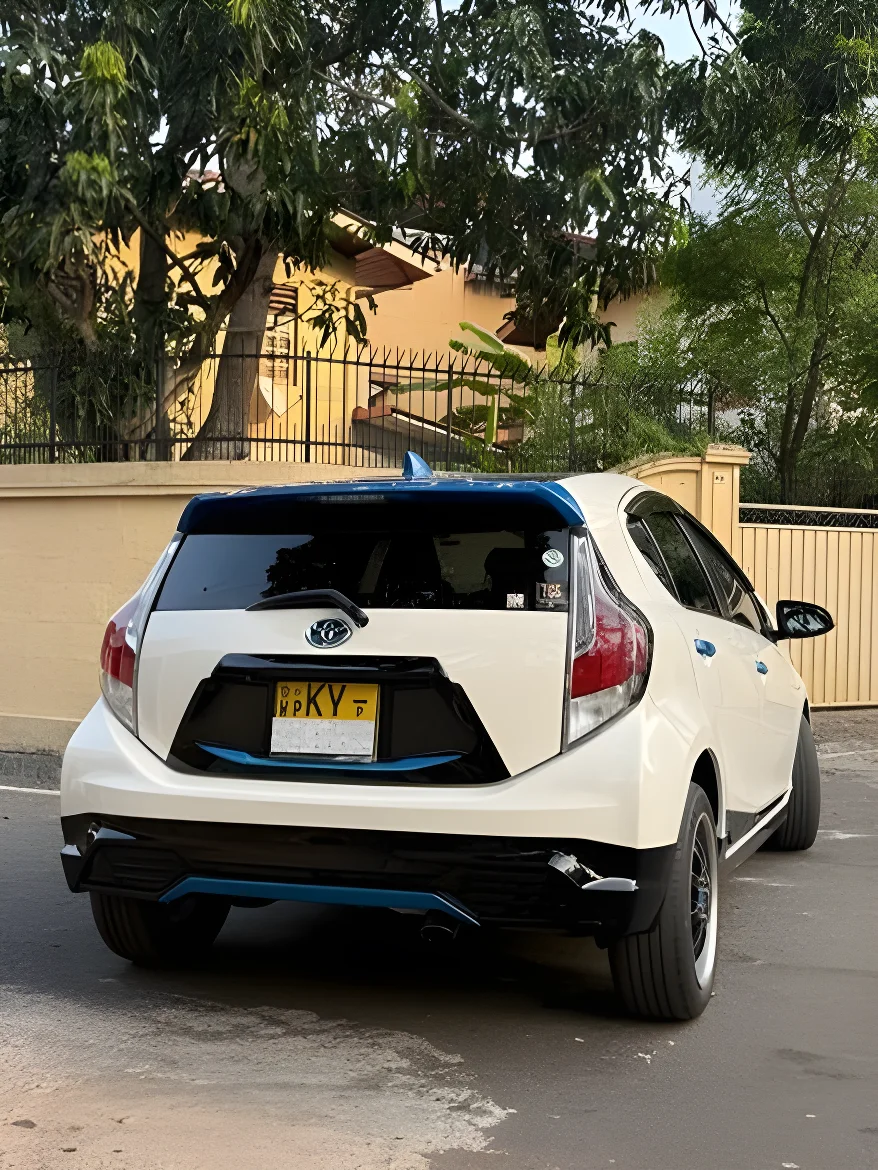 Thumbnail 4 background