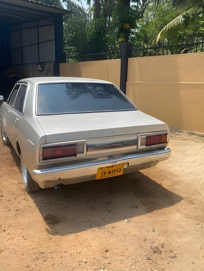 Thumbnail 3 background