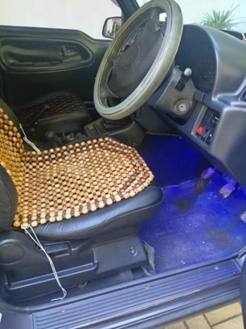 Thumbnail 3 background