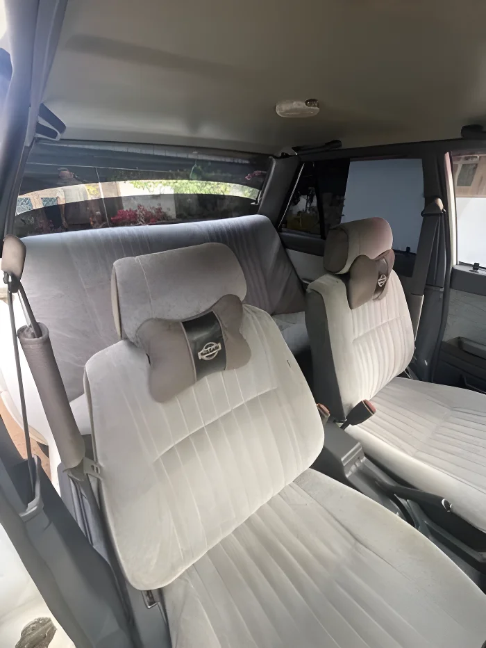 Thumbnail 2 background