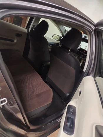 Thumbnail 3 background