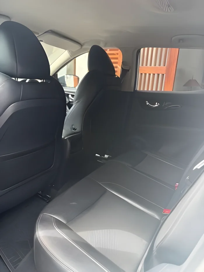 Thumbnail 1 background