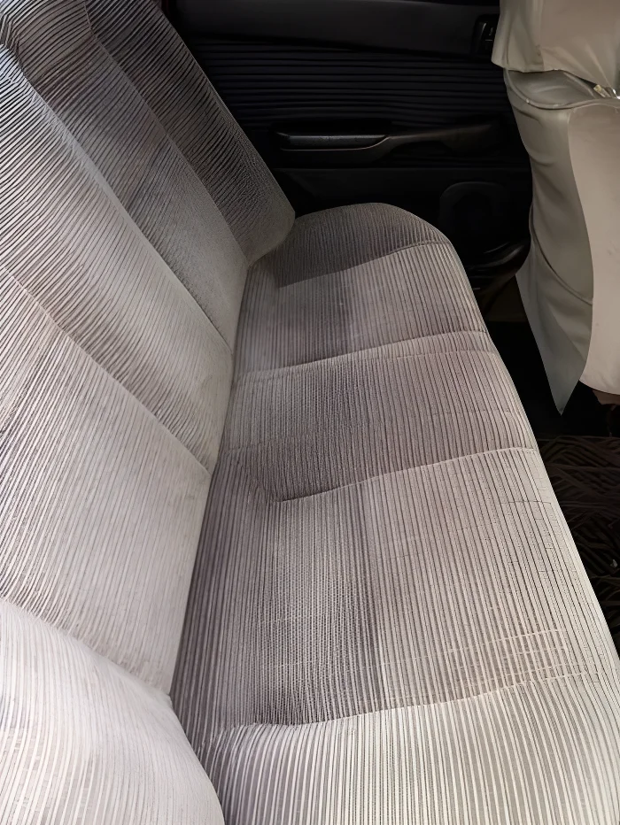 Thumbnail 3 background