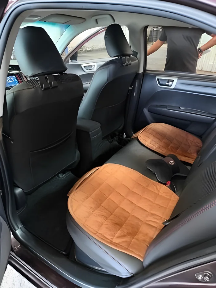 Thumbnail 2 background