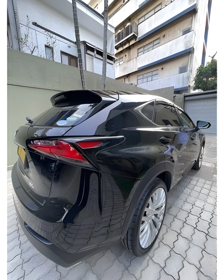 Vehicle image 8 background