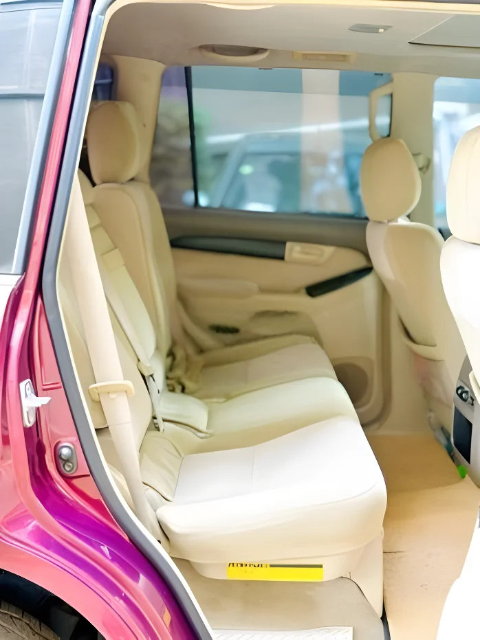 Thumbnail 2 background