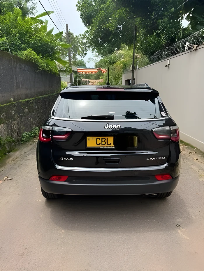 Thumbnail 4 background