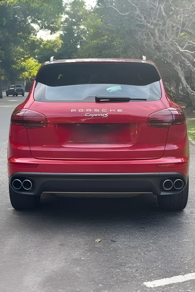 Thumbnail 4 background