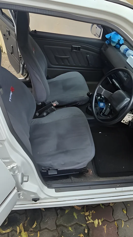 Thumbnail 2 background