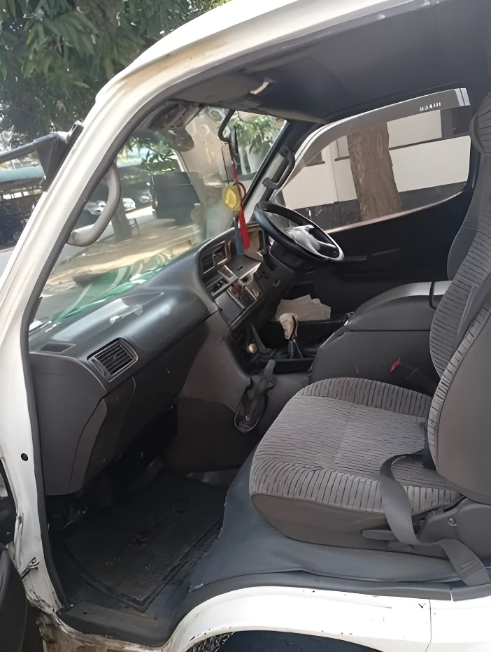 Thumbnail 3 background