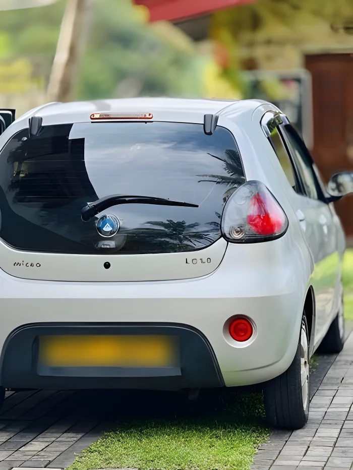 Thumbnail 4 background