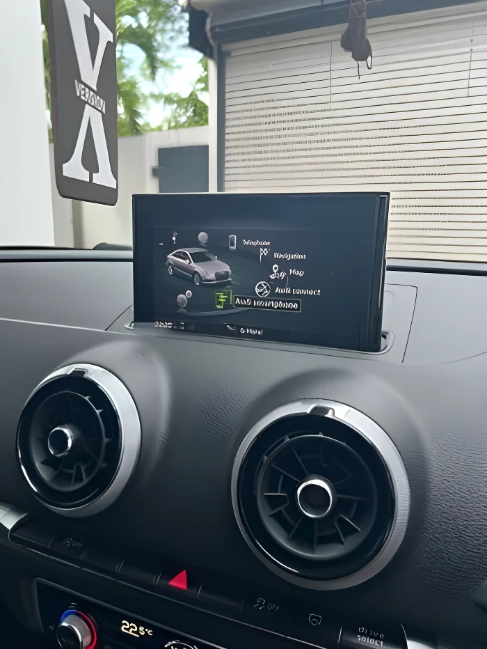 Thumbnail 3 background