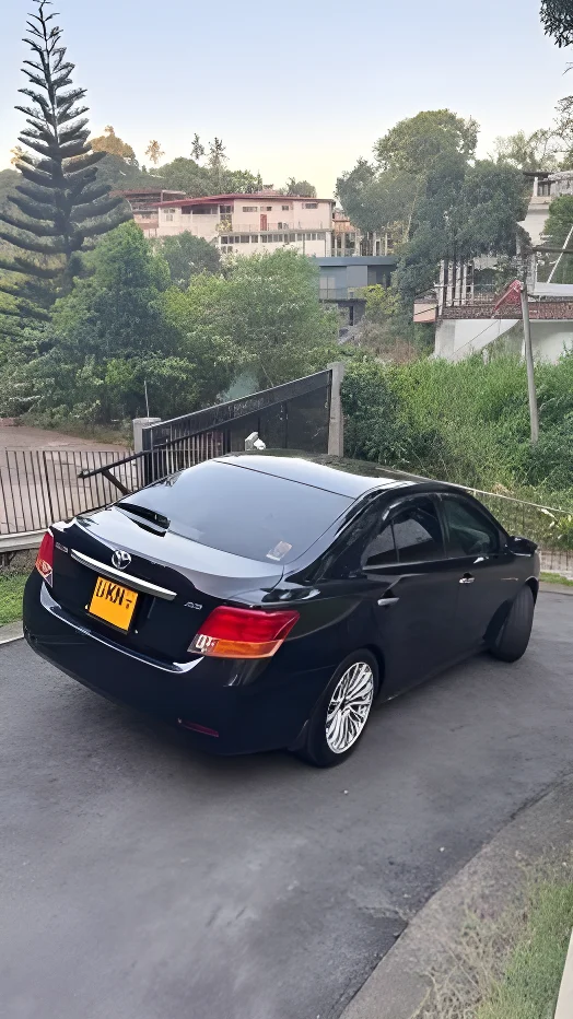 Thumbnail 1 background