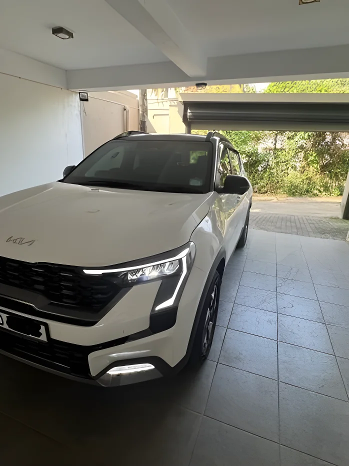 Thumbnail 2 background