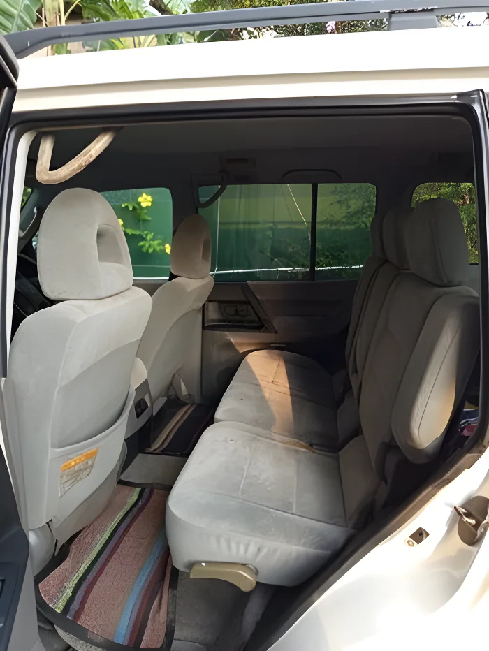 Thumbnail 1 background