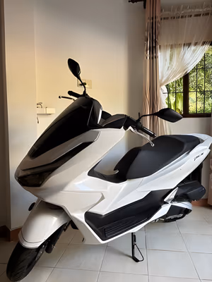 2025 Honda PCX 125