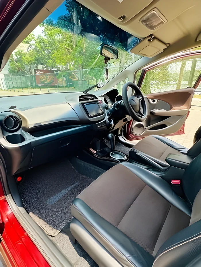 Thumbnail 4 background