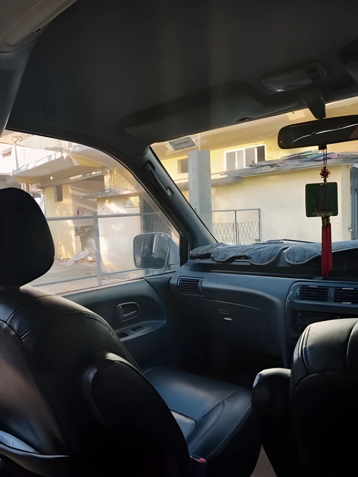 Thumbnail 1 background