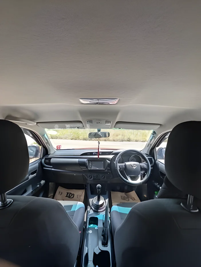 Thumbnail 4 background