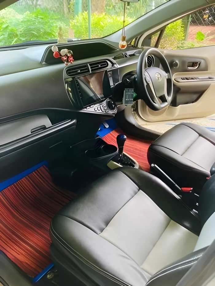 Thumbnail 3 background