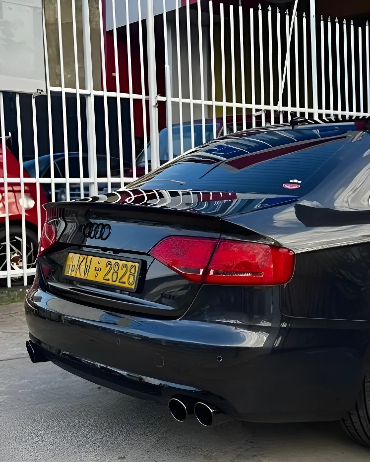 Thumbnail 4 background