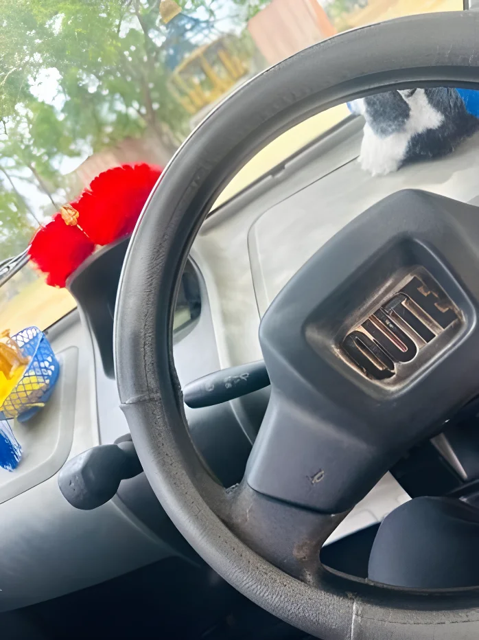 Thumbnail 3 background